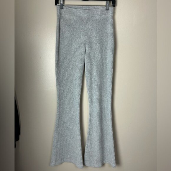 Aerie Groove-On Velour High Waisted Flare Pant - Picture 3 of 8